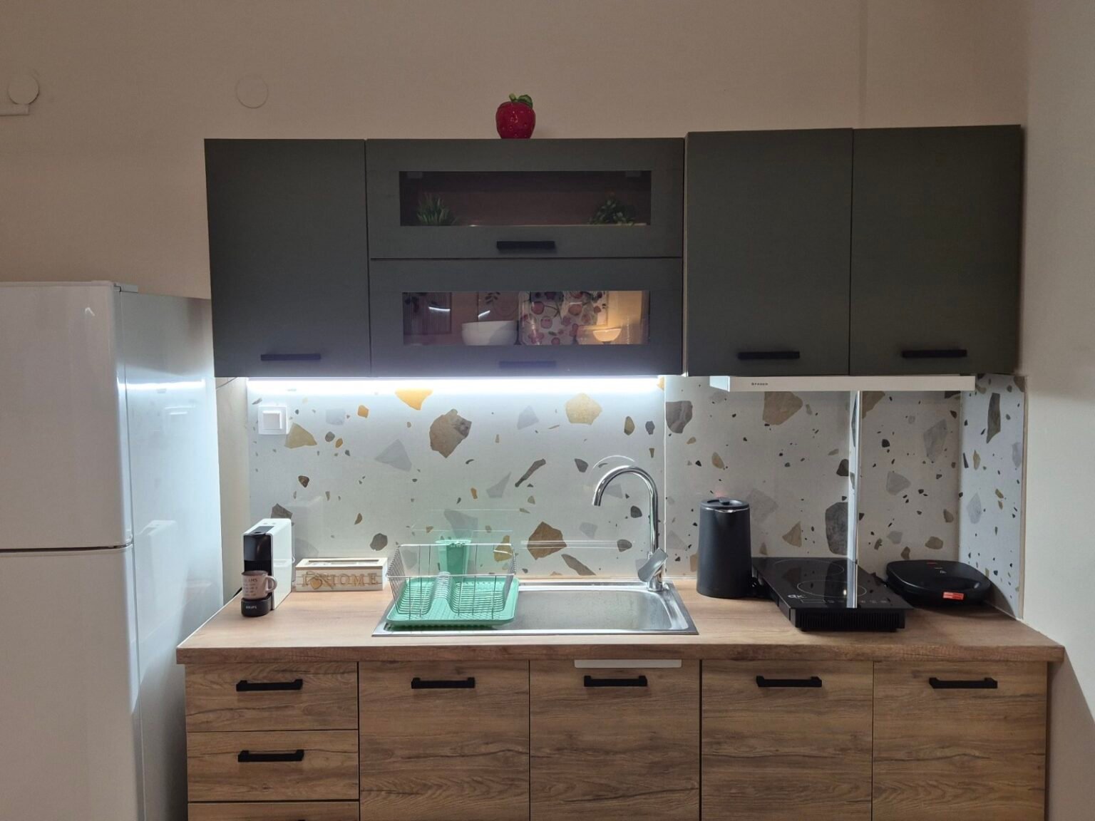 0-02-0a-64e1e326857032cac249e2c29b9fca3e498ebf29026b4a2016e24c770311eaa6_ec8e8e4ed2f35103